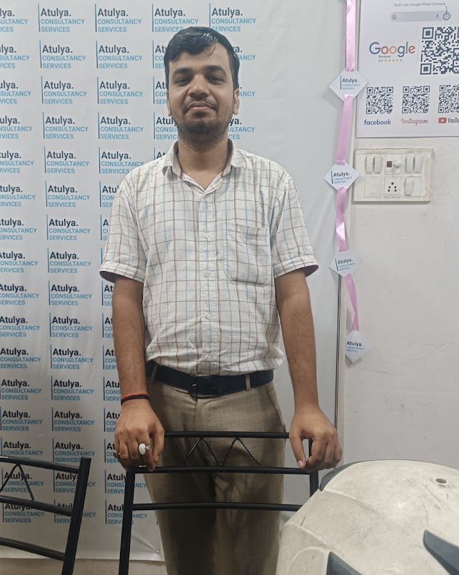 An Atulya team member at the Gorakhpur office